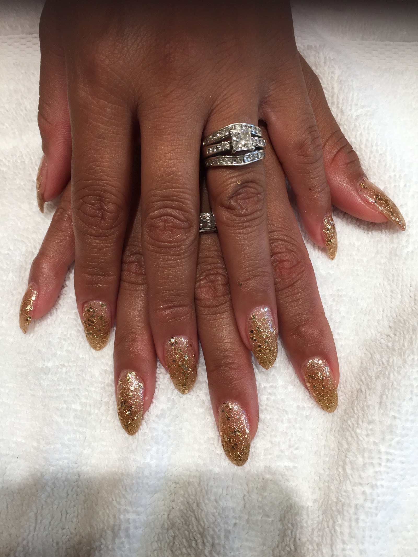 Aloha Nails and Spa nail photo 4